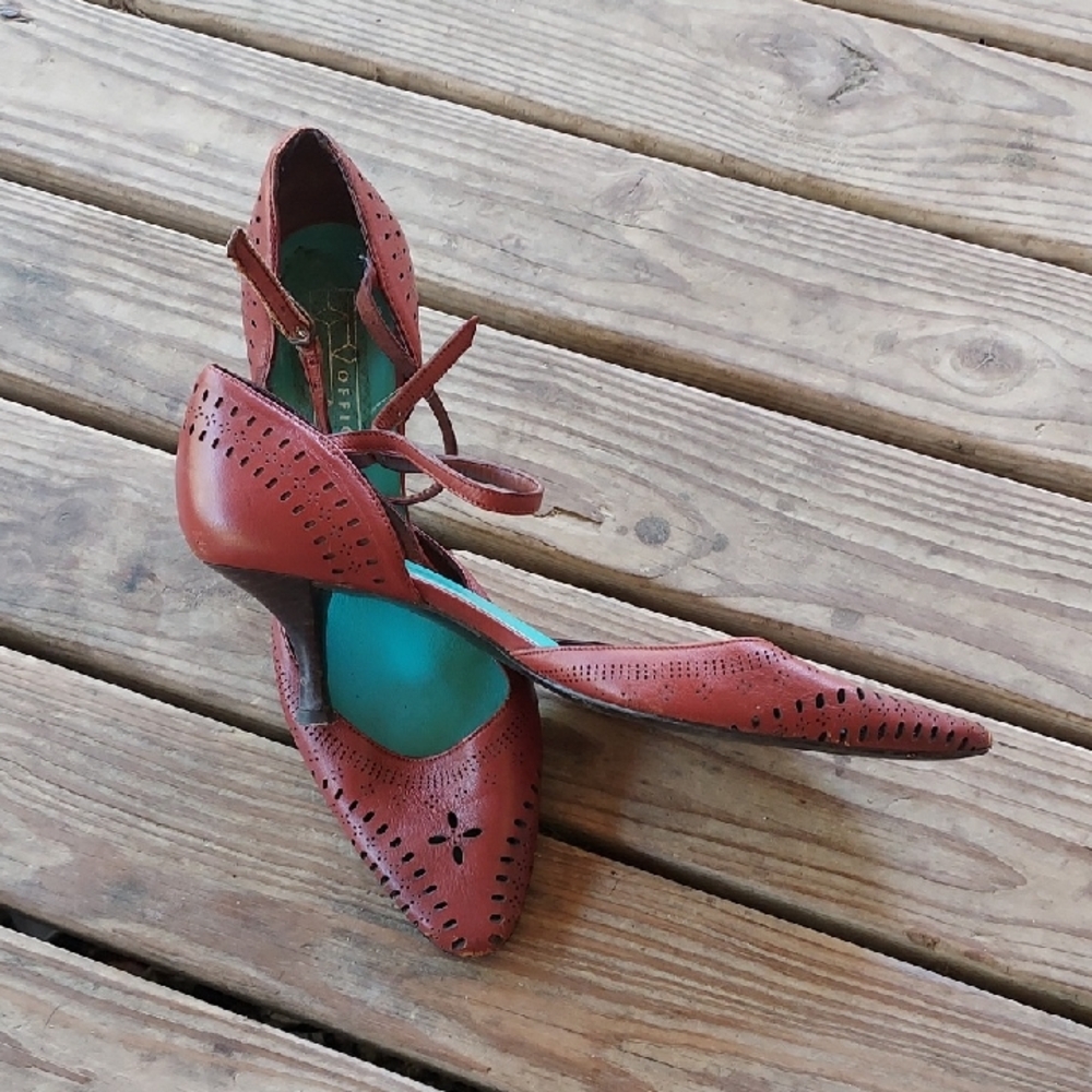Elegant Brown Women's Shoes
